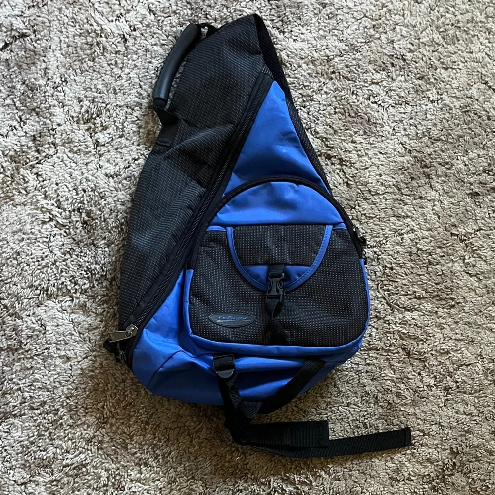 Extreme sling backpack